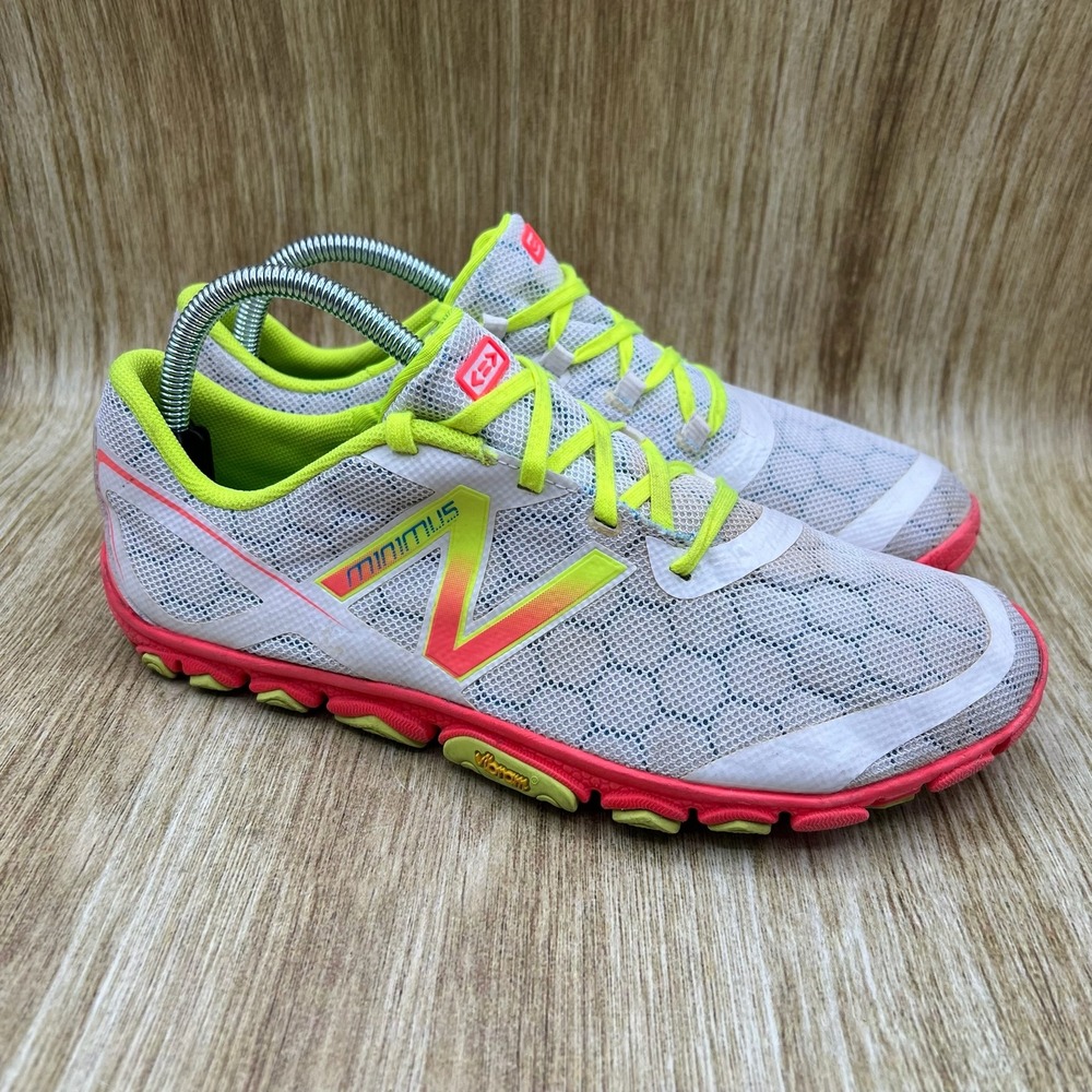 New Balance Minimus V2 Women's Size 10 Running Training Shoes Sneakers WR10WC2‎